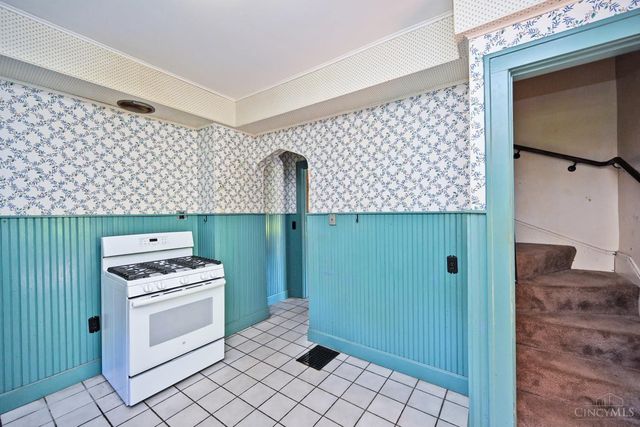 1039 Richwood Avenue, Cincinnati, OH 45208