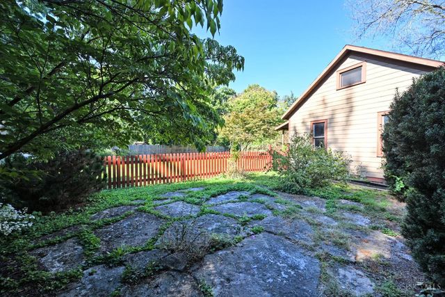 1039 Richwood Avenue, Cincinnati, OH 45208