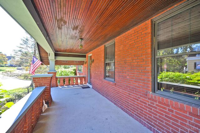 1039 Richwood Avenue, Cincinnati, OH 45208