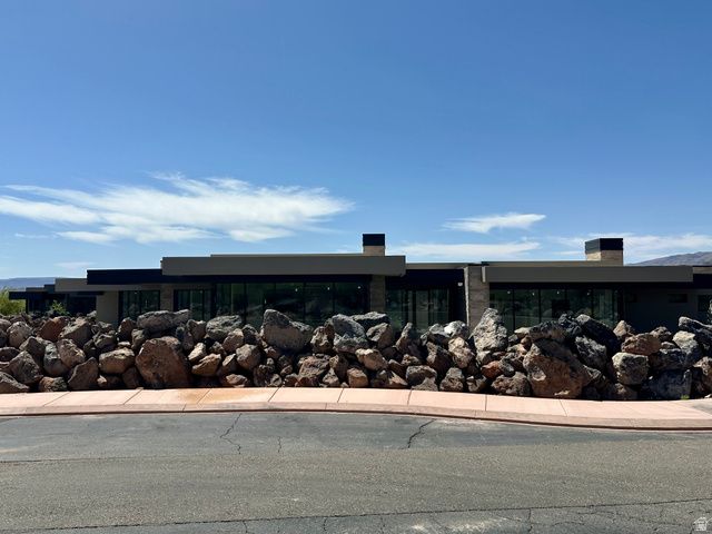 2629 W SHOSHONI TRL, St. George, UT 84770