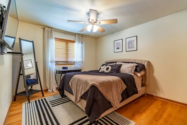 18319 Holland Road, Lansing, IL 60438