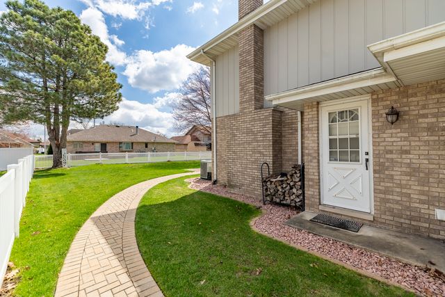 18319 Holland Road, Lansing, IL 60438