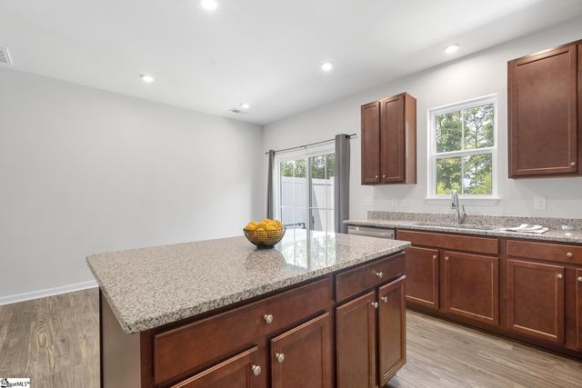 565 Preakness Run, Spartanburg, SC 29301