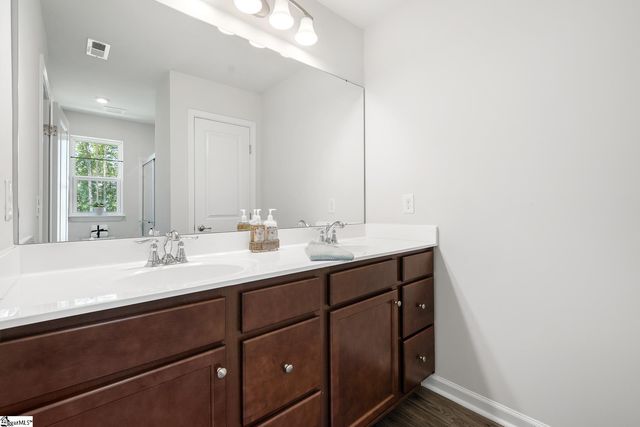 565 Preakness Run, Spartanburg, SC 29301