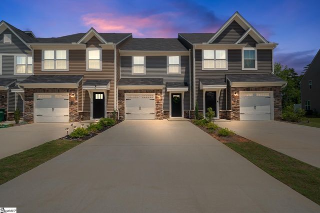 565 Preakness Run, Spartanburg, SC 29301