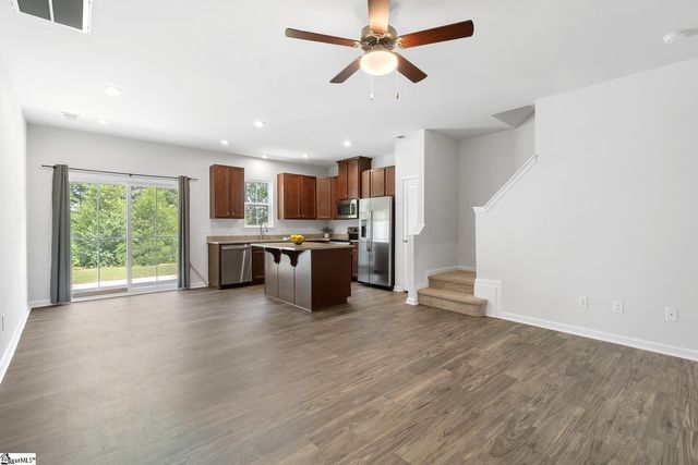 565 Preakness Run, Spartanburg, SC 29301