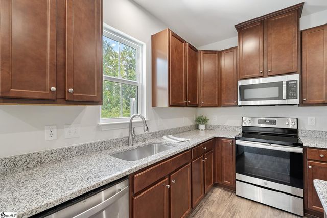 565 Preakness Run, Spartanburg, SC 29301