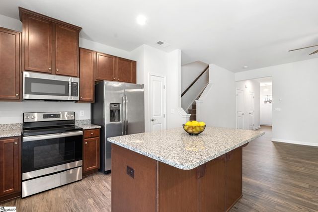 565 Preakness Run, Spartanburg, SC 29301