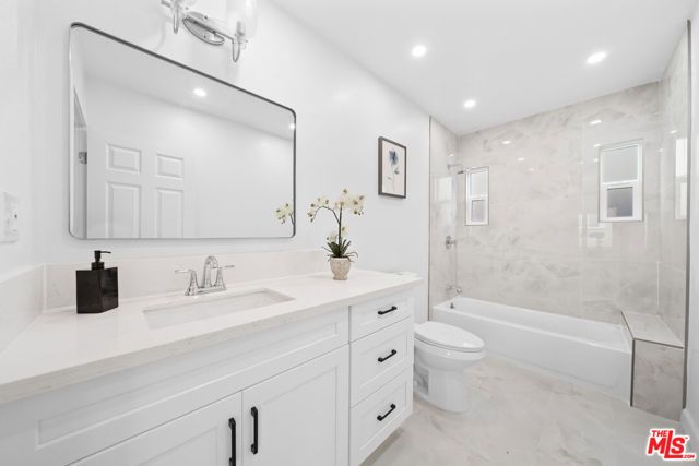 1558 Hauser Boulevard, Los Angeles, CA 90019