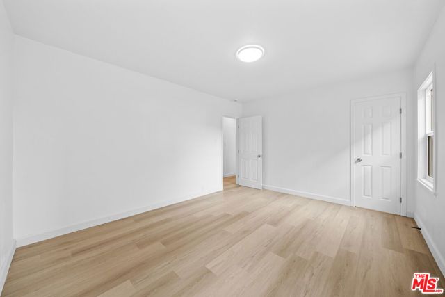 1558 Hauser Boulevard, Los Angeles, CA 90019