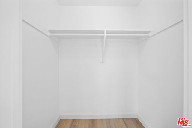 1558 Hauser Boulevard, Los Angeles, CA 90019