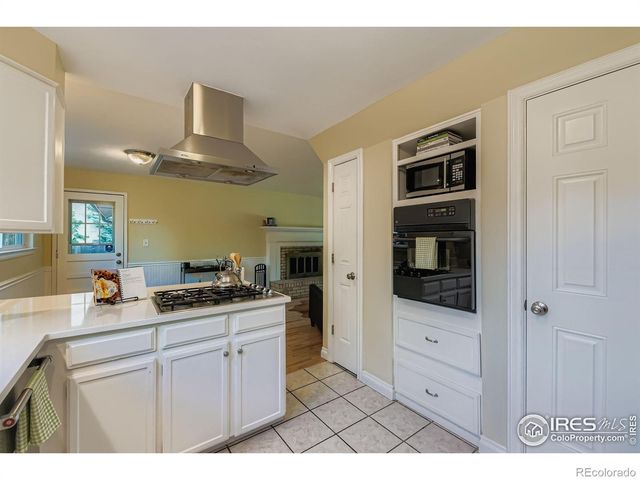 7711 Devonshire Court, Boulder, CO 80301