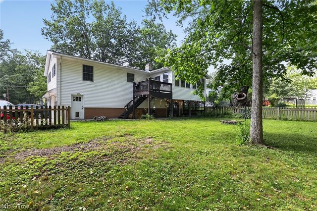 825 Damon Drive, Medina, OH 44256