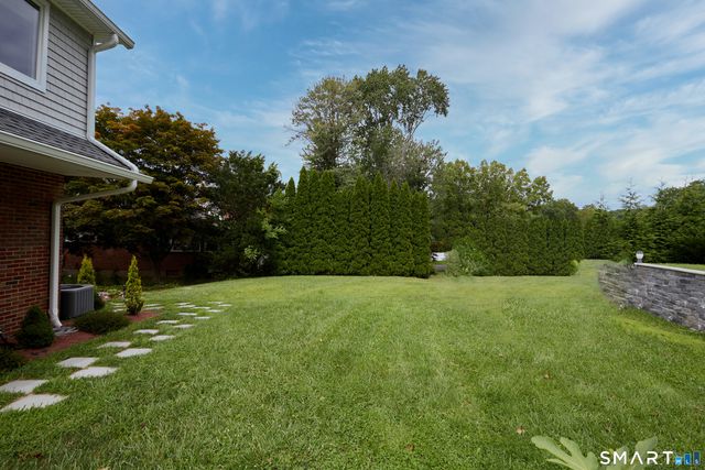 1374 Huntington Turnpike, Trumbull, CT 06611