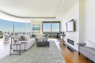 1 Dalton Street 5102, Boston, MA 02115