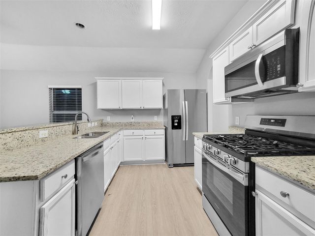 21115 Escala Drive, Humble, TX 77338