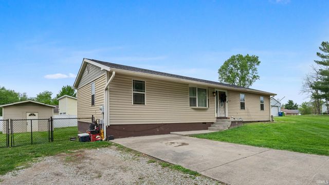 2713 U ST, Bedford, IN 47421
