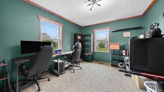 2713 U ST, Bedford, IN 47421