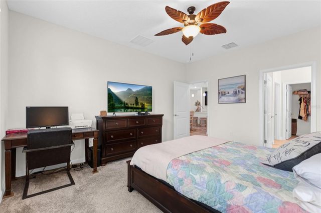 1045 BLACKWOLF RUN RD, Davenport, FL 33896