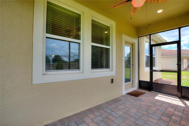 1045 BLACKWOLF RUN RD, Davenport, FL 33896