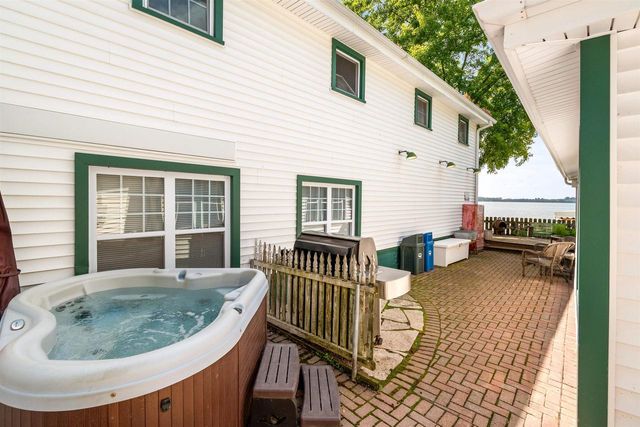 123 S Ferry Drive, Lake Mills, WI 53551