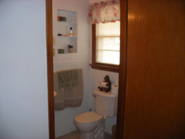 475 Elden AVE, Roanoke, VA 24019