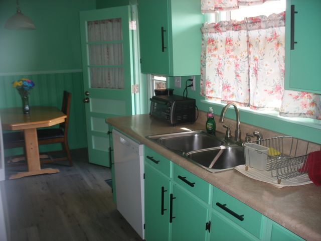 475 Elden AVE, Roanoke, VA 24019