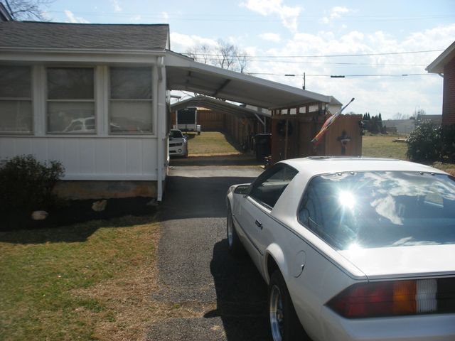 475 Elden AVE, Roanoke, VA 24019