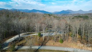 550 S River Road, Tryon, NC 28782