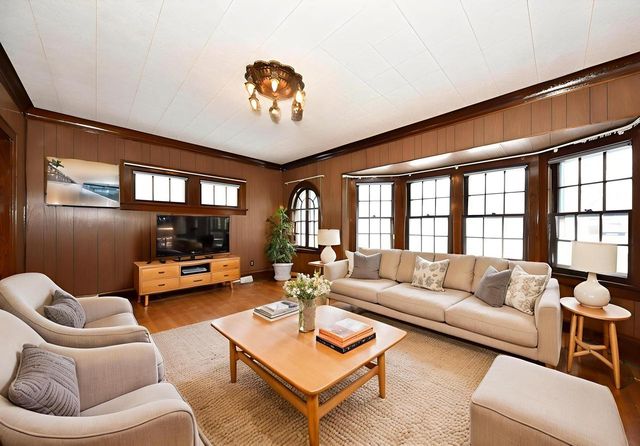 1532 N 58th STREET, Milwaukee, WI 53208