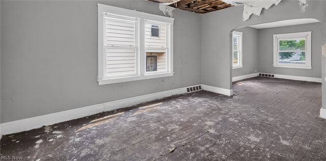 3527 E 140th Street, Cleveland, OH 44120