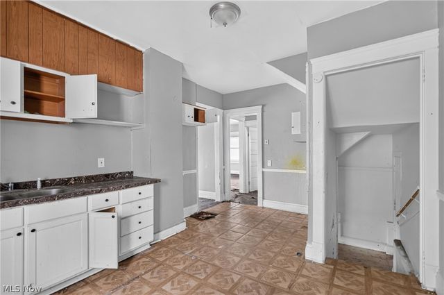 3527 E 140th Street, Cleveland, OH 44120
