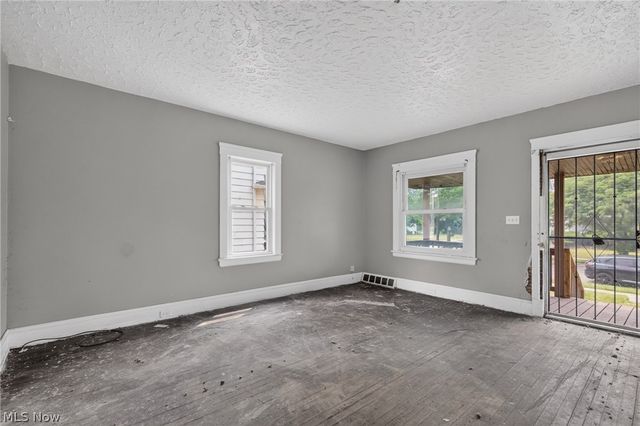 3527 E 140th Street, Cleveland, OH 44120