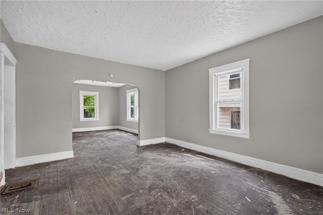 3527 E 140th Street, Cleveland, OH 44120
