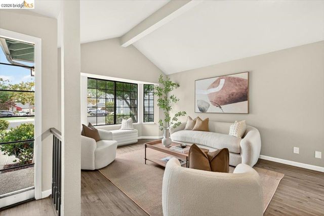 29 Captains Dr, Alameda, CA 94502