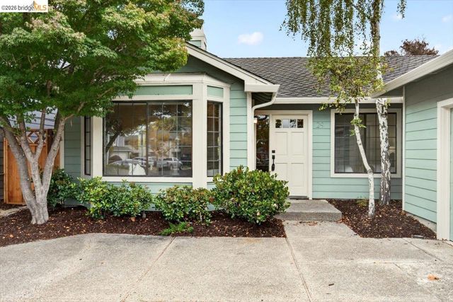 29 Captains Dr, Alameda, CA 94502