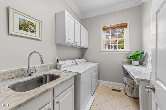 3609 Knollcreek Drive, Apex, NC 27539