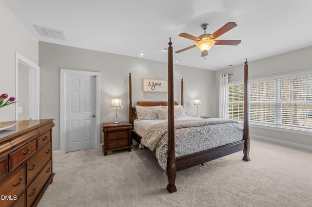 3609 Knollcreek Drive, Apex, NC 27539