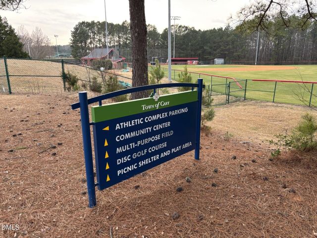 3609 Knollcreek Drive, Apex, NC 27539