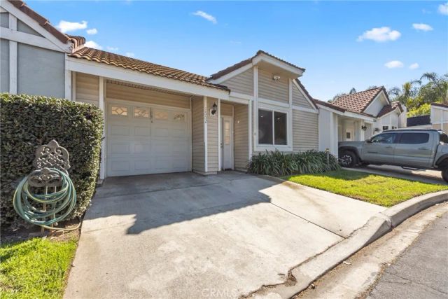 1552 Club Drive, Pomona, CA 91768