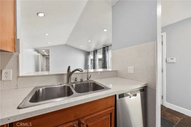 1552 Club Drive, Pomona, CA 91768