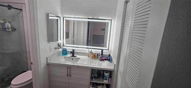 2262 Discovery Circle, Deerfield Beach, FL 33442