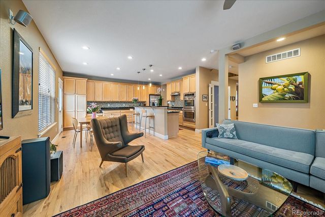 2825 Akron Street, Denver, CO 80238