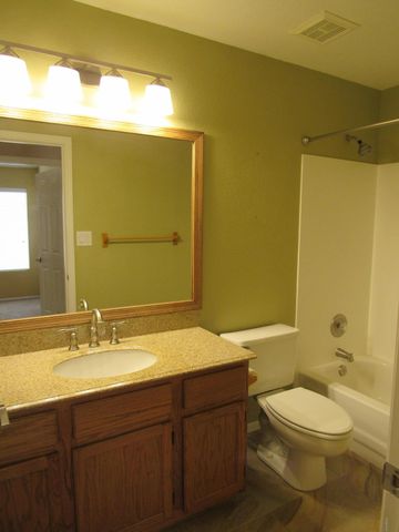853 E Constitution Drive, Chandler, AZ 85225