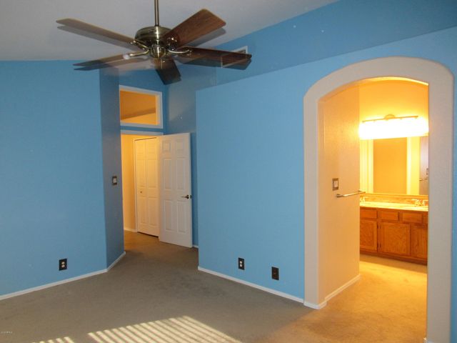 853 E Constitution Drive, Chandler, AZ 85225