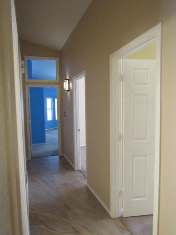 853 E Constitution Drive, Chandler, AZ 85225