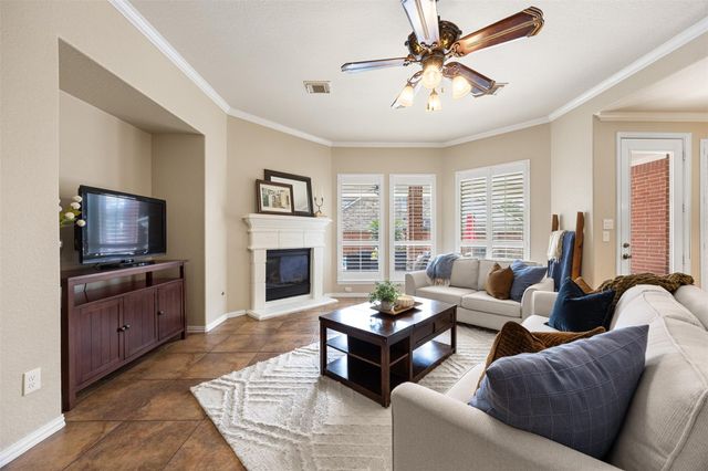 2603 Hendricks Lakes Drive, Spring, TX 77388