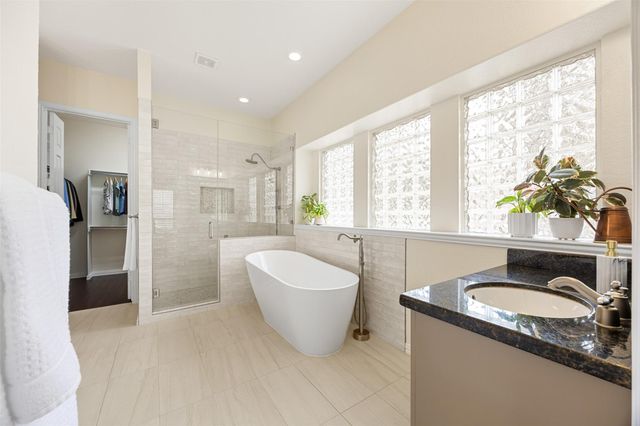 2603 Hendricks Lakes Drive, Spring, TX 77388