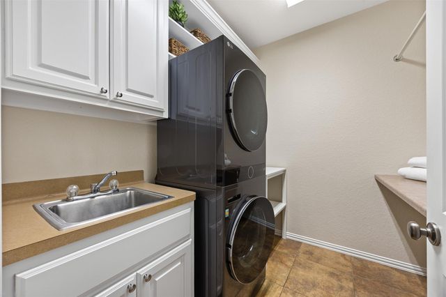 2603 Hendricks Lakes Drive, Spring, TX 77388