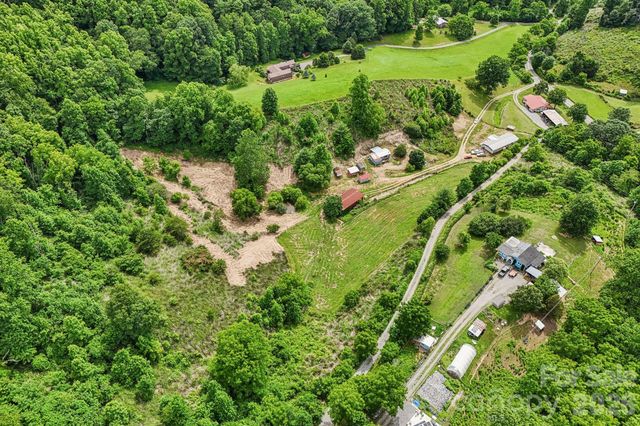 400 Morgan Branch Road, Marshall, NC 28753